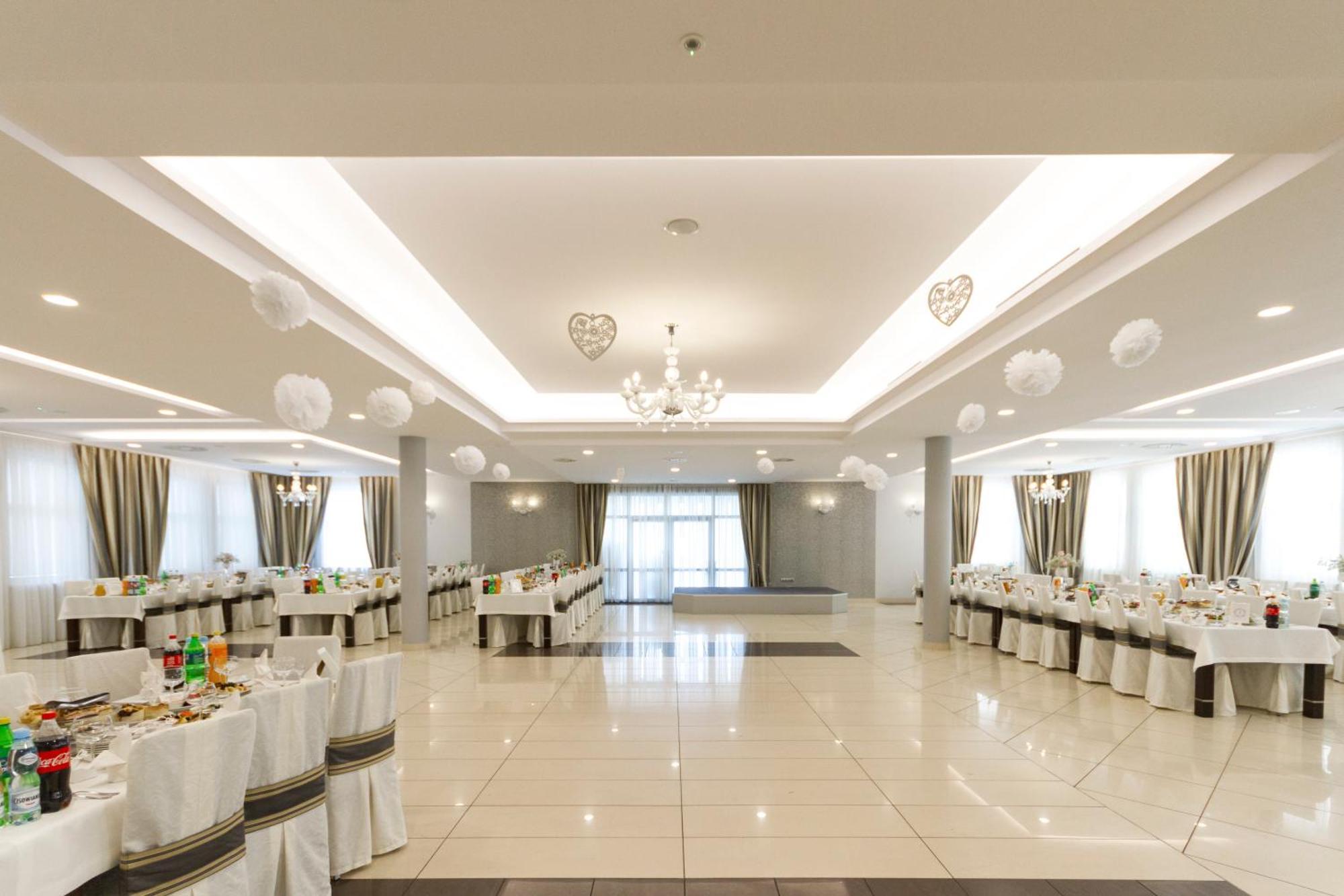 Wersal Siedlecki Hotel Siedlce Esterno foto
